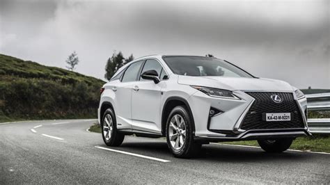 Lexus RX 450h First Drive Review | CarTrade