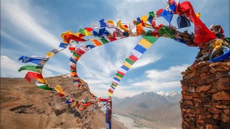 Inner realms | Tibetan prayer flags and world peace - Hindustan Times