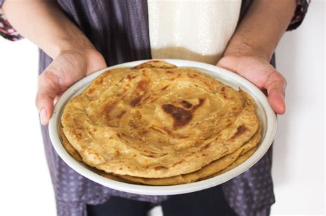 Izzah's Lachha Paratha (Layered Flatbread) - Pakistan Eats