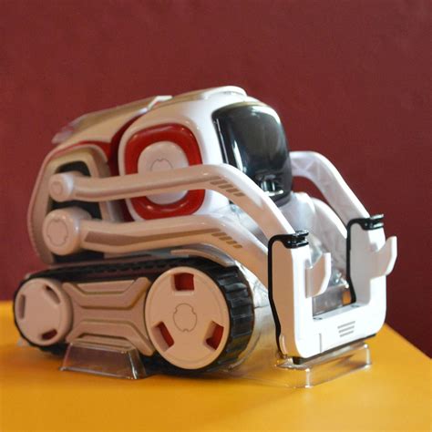 Anki Cozmo Robot Review: A Clever Way to Teach Kids Coding