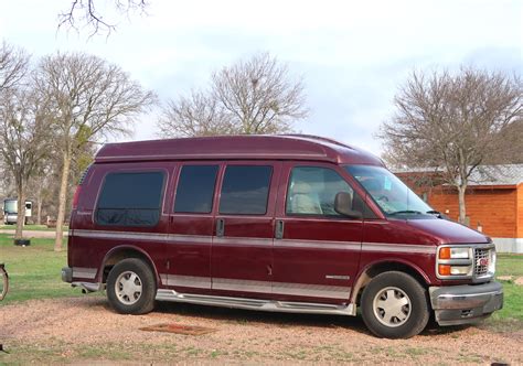 Conversion Vans Vs. Class B Motorhomes | Campanda Magazine