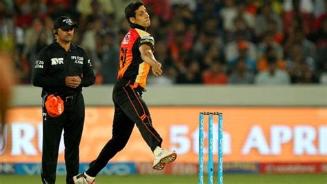 IPL 2017 T20: Ashish Nehra joins 100-wicket club and other stats from ...