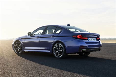 2021 BMW 5 Series facelift revealed – G30 LCI gets new looks ...