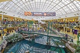 West Edmonton Mall - Wikipedia