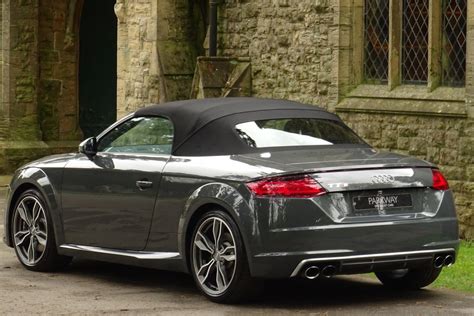 AUDI TTS 2.0 CONVERTIBLE S-TRONIC