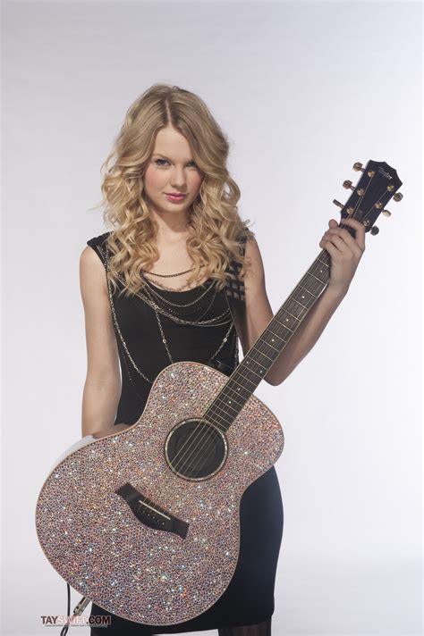 Taylor Swift - Photoshoot #082: SNL promos (2009) - Anichu90 Photo ...