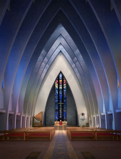 Churches Photography – Fubiz Media