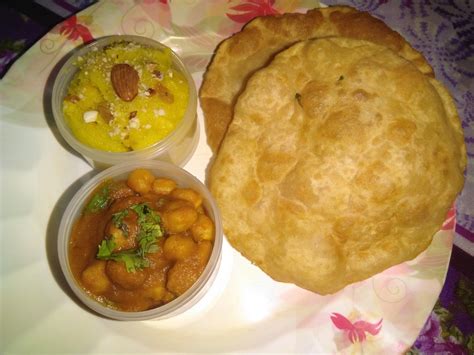 Chole bhature recipe/ Halwa puri recipe/ Whole wheat Poori or Bhature ...