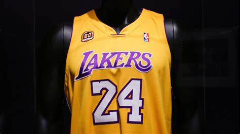 Kobe Bryant Jersey: Lakers Nike Jersey Number 24 signed by Kobe Bryant ...