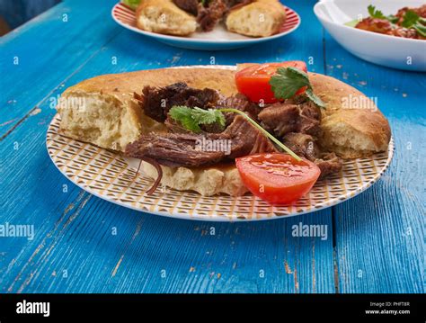 Greek roast lamb Stock Photo - Alamy