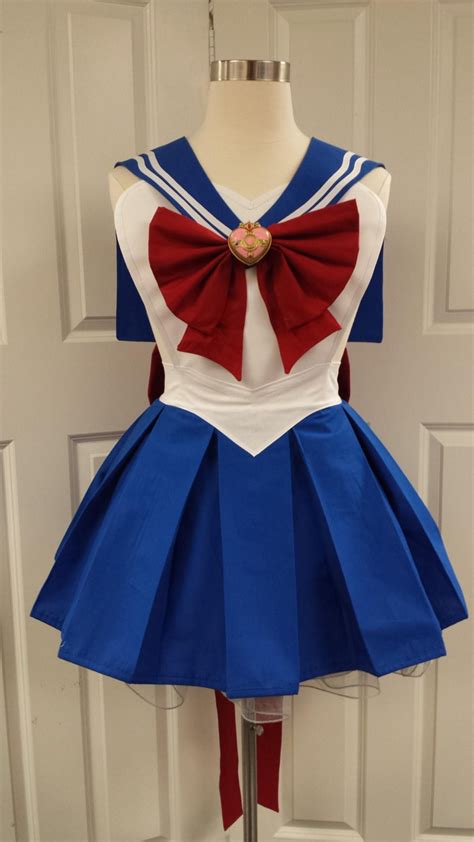 Diy Sailor Moon Costume / Cheap DIY Sailor Moon Costume - mikaelmmelo ...