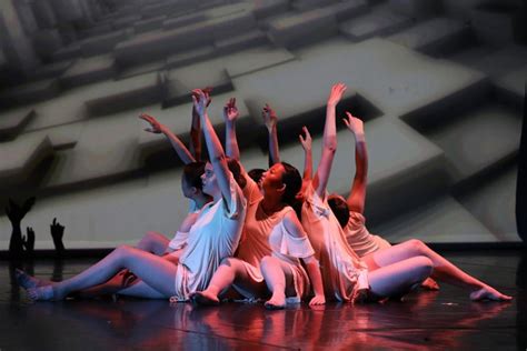 Contemporary Dance | Stage Art Dance