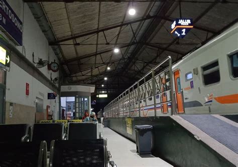 Lokasi, Alamat Stasiun Kereta Api & Layanan Rute KA di Malang Raya ...