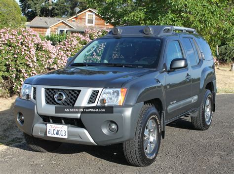 2010 Nissan Xterra 4x4 Off - Road, Grey, , Under