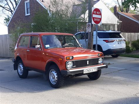 Pretty strange to see a Russian [Lada Niva] in Michigan! : r/spotted