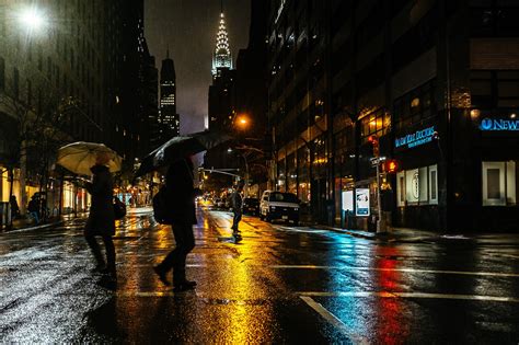 women, Men, City, Umbrella, Rain, New York City Wallpapers HD / Desktop ...