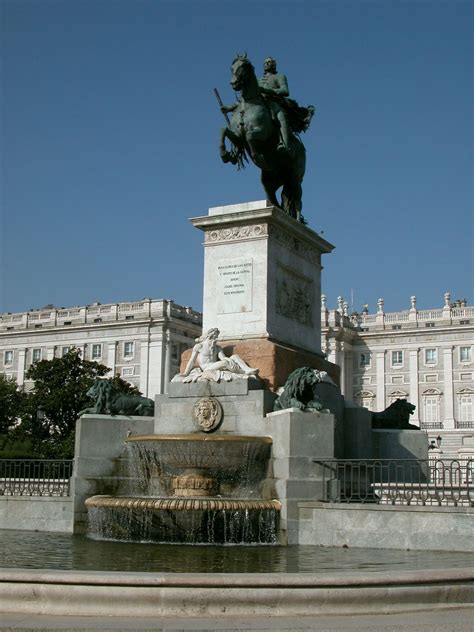 Madrid | History, Population, Climate, & Facts | Britannica