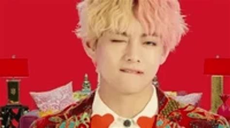 Lip Bite Tease Kpop Bts V Kim Tae Hyung GIF | GIFDB.com