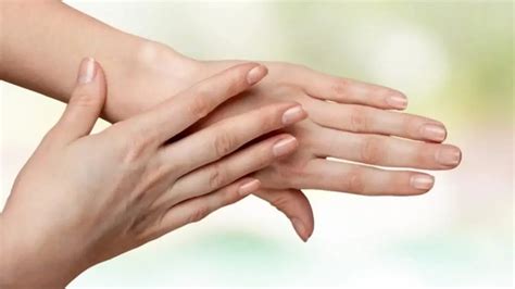 Finger cancer: photos, symptoms and treatment | Cancer 2024