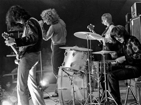 New book features rare photos of Led Zeppelin - CBS News