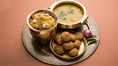 Best Places To Eat The Delicious Dal Bati Churma In Jaipur | HerZindagi