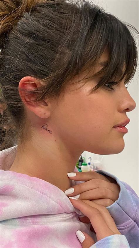 Selena Gomez Debuts Neck Tattoo In Celebration Of Rare | E! News