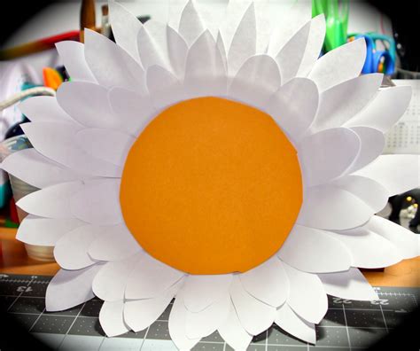 The Crafty Crazy: Paper Plate Flower (A Fun Craft for Kids)