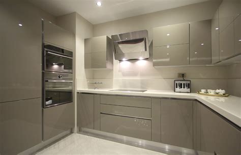 High Gloss Acrylic Kitchen Cabinets: Their Advantages And Disadvantages ...