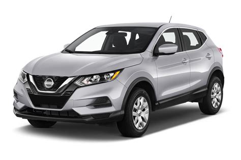 2020 Nissan Rogue Sport Buyer's Guide: Reviews, Specs, Comparisons