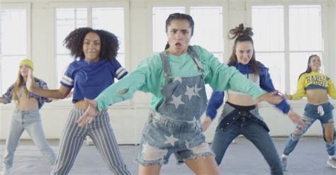 Meghan Trainor "No Excuses" Dance Video | POPSUGAR Entertainment