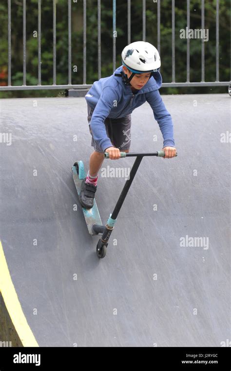 Skate Park Ramps Stock Photos & Skate Park Ramps Stock Images - Alamy