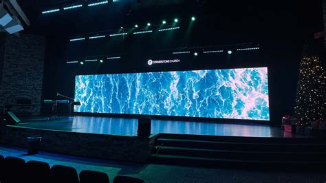 Church LED Walls | LED Screens for Churches - Refresh LED