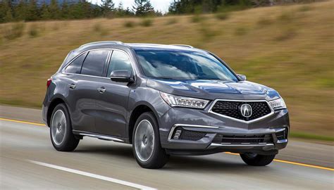 Acura MDX Sport Hybrid: Small-Car Mileage in a 3-Row SUV That Scoots