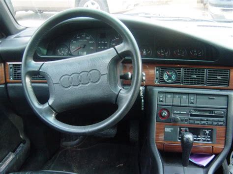 AUDI 200 - Review and photos