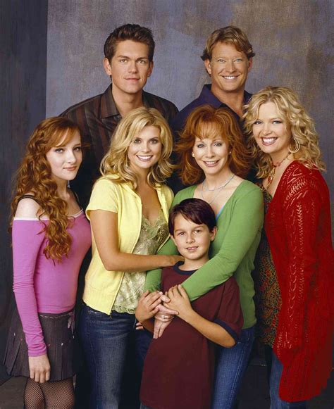 Find Out Which Reba Star 'Would Do Anything' for a Sitcom Revival