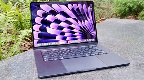 MacBook Air 15-inch battery life tested — here's how it stacks up | Tom ...