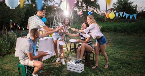 20 Outdoor Party Games For Adults | Garden Games | Kombi Keg