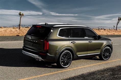 The 2020 Kia Telluride 8-Passenger SUV Does Boxy Beautifully | Web2Carz