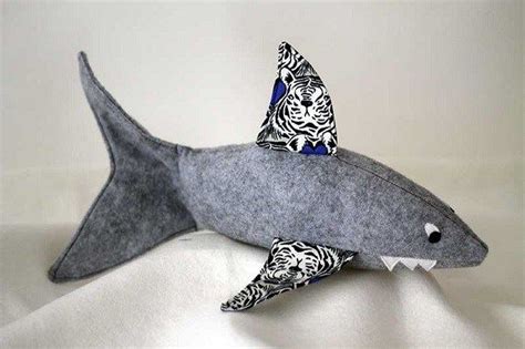 Free pattern: Friendly tiger shark softie (Sewing | CraftGossip ...