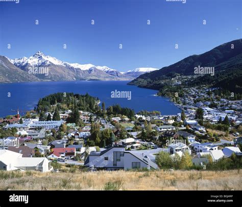 Lake Wakatipu Queenstown South Island New Zealand Stock Photo - Alamy