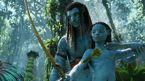 'Avatar: The Way of Water' review: James Cameron stuns with this sequel ...