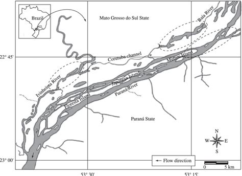 Map of the Paraná River and its floodplain. Dashed lines indicate ...