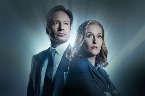 Hmm, Something About That 'X-Files' Revival Really Didn't Work in 2016 | GQ