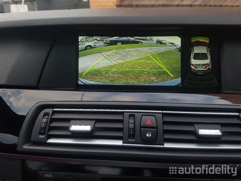 Integrated Rear View Camera System with Dynamic Guidelines for BMW 5 ...