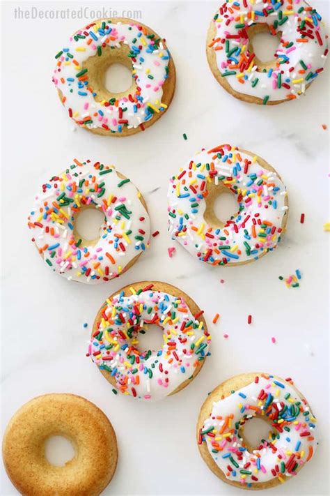 Easy Baked Glazed Donut Recipe | Deporecipe.co