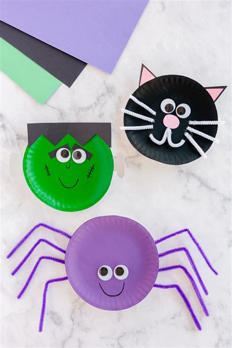 Paper Plate Halloween Crafts - Made To Be A Momma