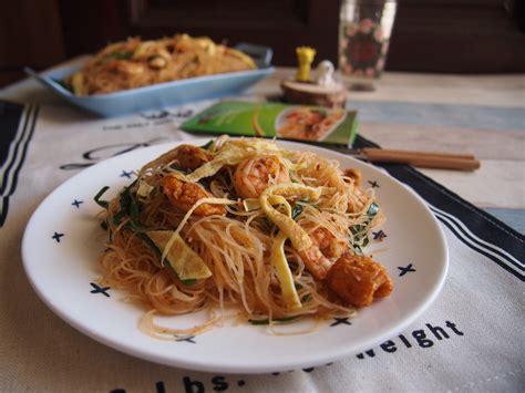 Laksa Fried Beehoon – Spice N' Pans