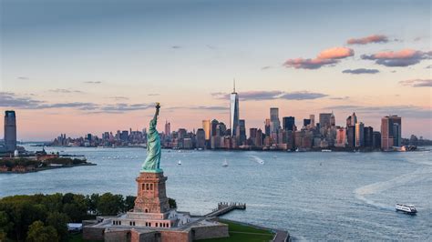 The Best Way to See the Statue of Liberty | Condé Nast Traveler