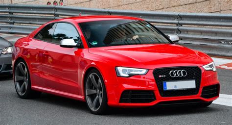 Audi RS5 Coupe (facelift 2011) 4.2 TFSI V8 (450 Hp) quattro S tronic