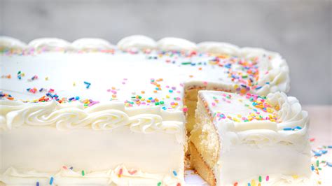 Copycat Costco Sheet Cake Recipe | Recipe Cart